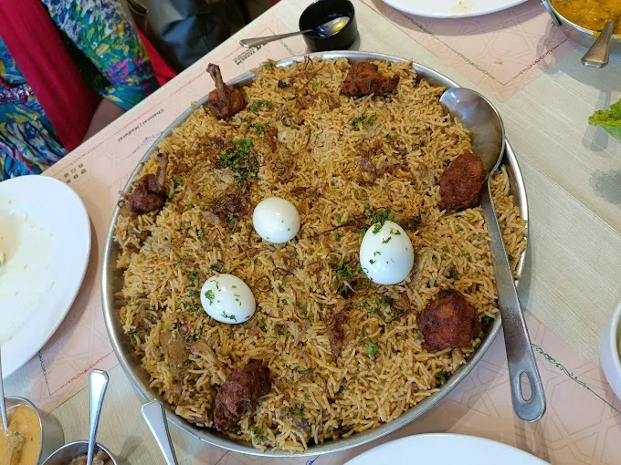 Image of: Heavens Park Arabian Restaurant in Iyer Bungalow 3