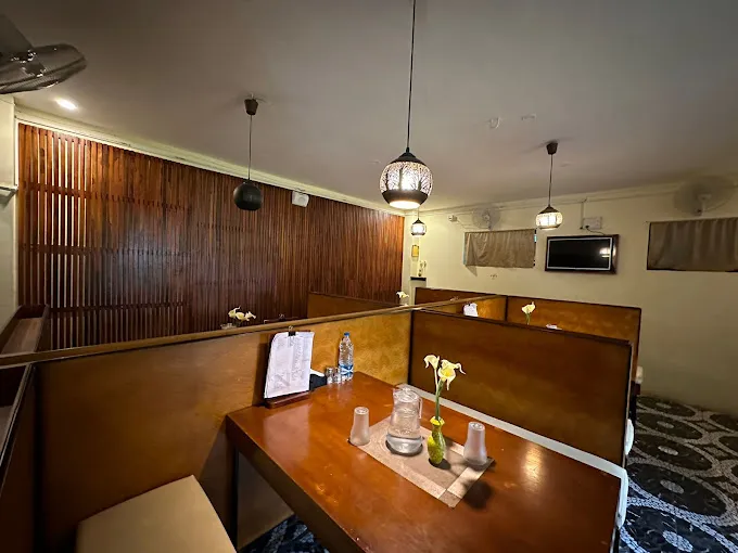Image of: Hiq Restaurant in Madurai 3
