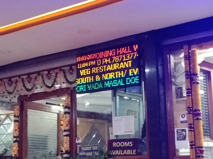 Image of: Hotel Aryaas Madurai Food in Mattuthavani 5
