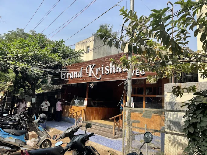 Image of: Hotel Grand Krishna Veg Restaurant in Madurai