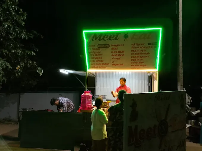 Image of: Hotel Meet N Eat in Madurai 3