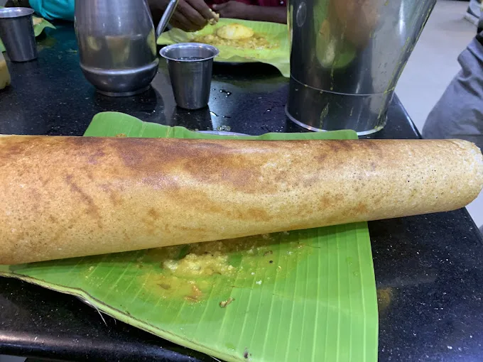 Image of: Hotel Santhosh in Mattuthavani 2