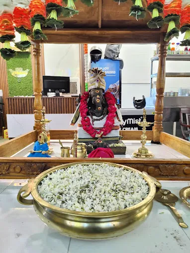 Image of: Hotel Sree Annapoorna in Kalavasal 3