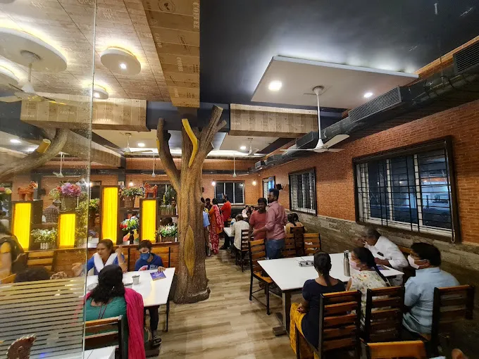 Image of: Hotel Sree Sabarees in Kamarajar Salai