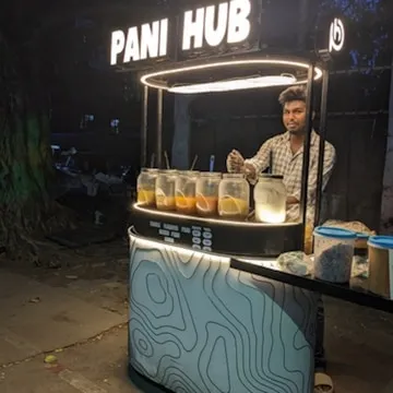 Image of: Kamalanathank Panipoori Stall in Koodal Nagar