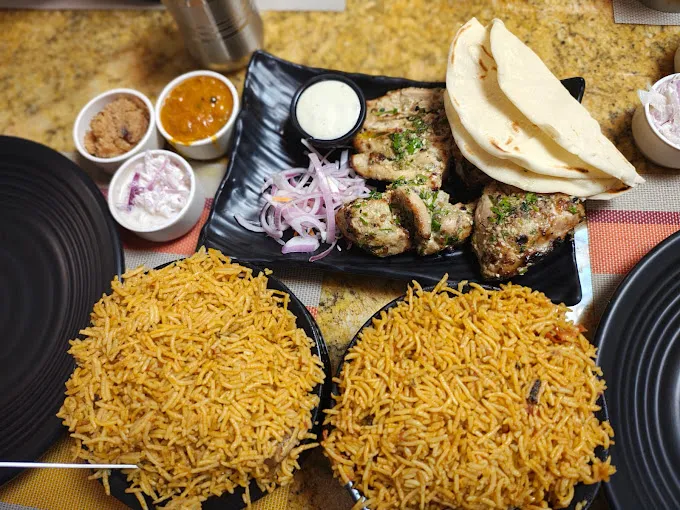 Image of: Khalids Biriyani in Kalavasal