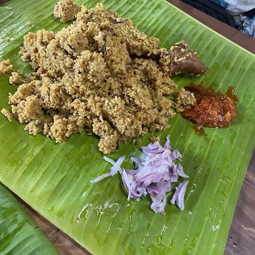 Image of: Koorai Kadai Maideen Hotel in Madurai 3