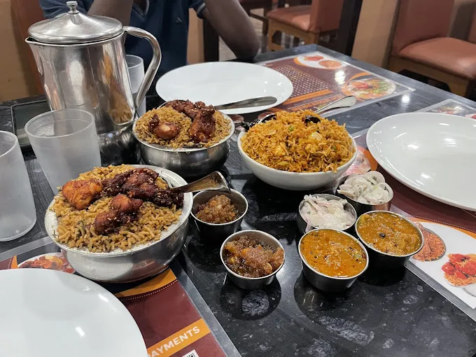 Image of: Lucky Mydeen Biriyani in Ellis Nagar