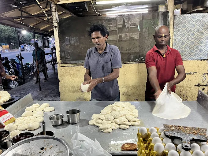 Image of: Madurai Bun Parota Kadai in Avaniyapuram 5