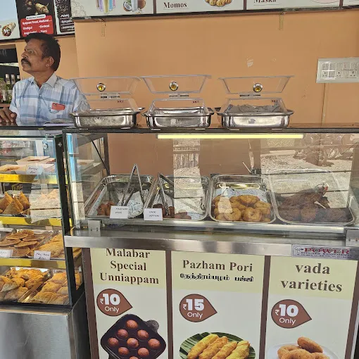 Image of: Malabar Coffee House in Koodal Nagar 2