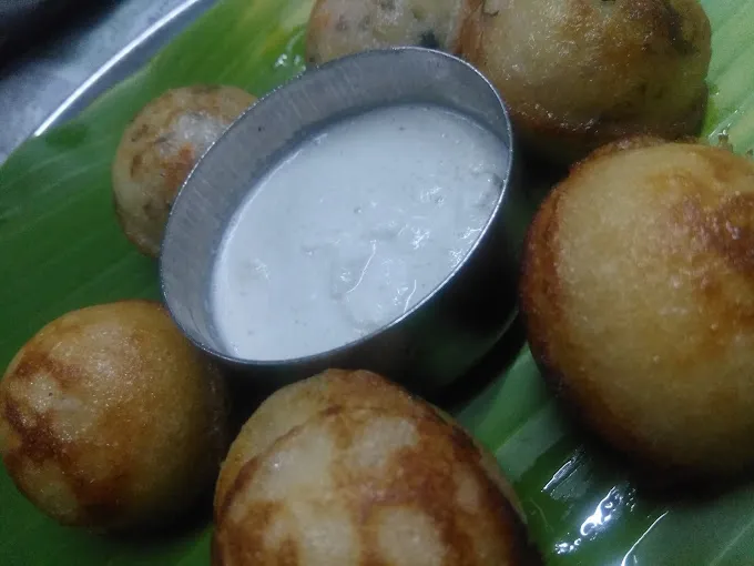 Image of: Meenakshi Bhavan Pure Vegetarian Restaurant in Madurai 6
