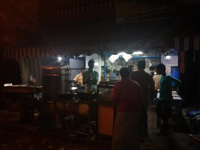 Image of: Mookkan Konar Mattan Kari Kadai in Arappalayam 3