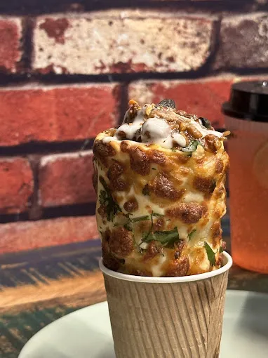 Image of: Noshta Cafe Nashville Burgers in Madurai 5