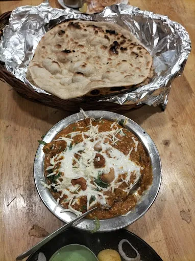 Image of: Punjabi Restaurant in Ponmeni 3