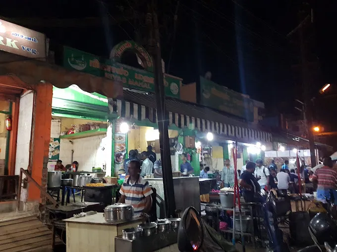 Image of: Riyas Mahal Restaurant in Kk Nagar