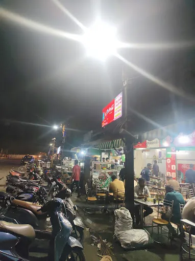 Image of: Riyas Mahal Restaurant in Kk Nagar 3