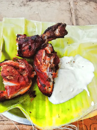 Image of: Riyas Mahal Restaurant in Kk Nagar 4