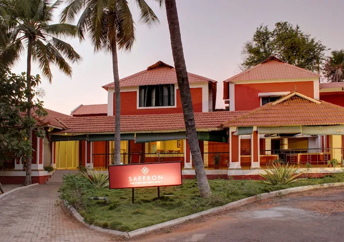 Image of: Saffron Restaurant in Pasumalai