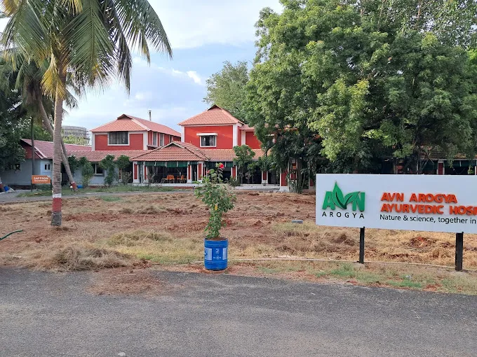 Image of: Saffron Restaurant in Pasumalai 3