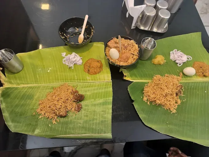 Image of: Salem Rr Biriyani in Kalavasal