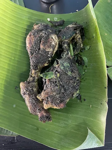 Image of: Samsudheen Koorai Kadai in Madurai