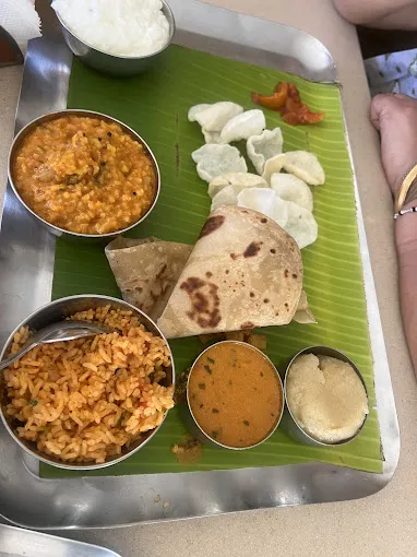 Image of: Sangeetha Veg Hotel in Kk Nagar 5
