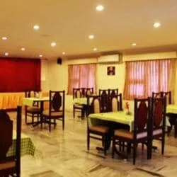 Image of: Senthil Hotel in Vilangudi