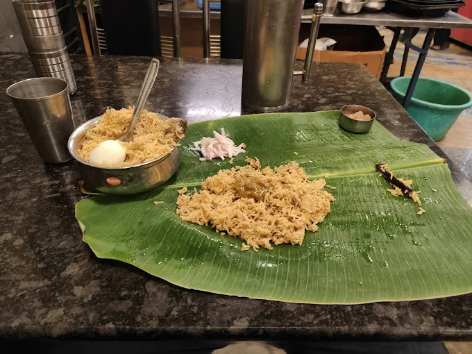 Image of: 7 Mani Briyani in Kalavasal