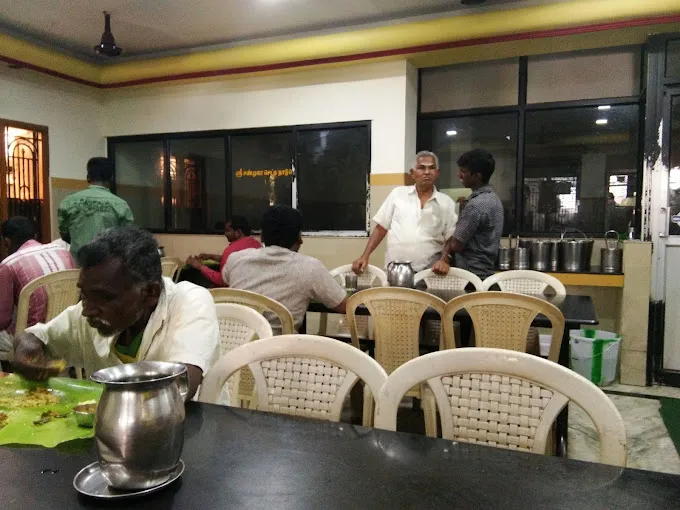 Image of: Shanmuga Chettinadu Mess in Anna Nagar