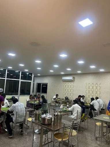 Image of: Sri Muthu Vilas in Tallakulam 3
