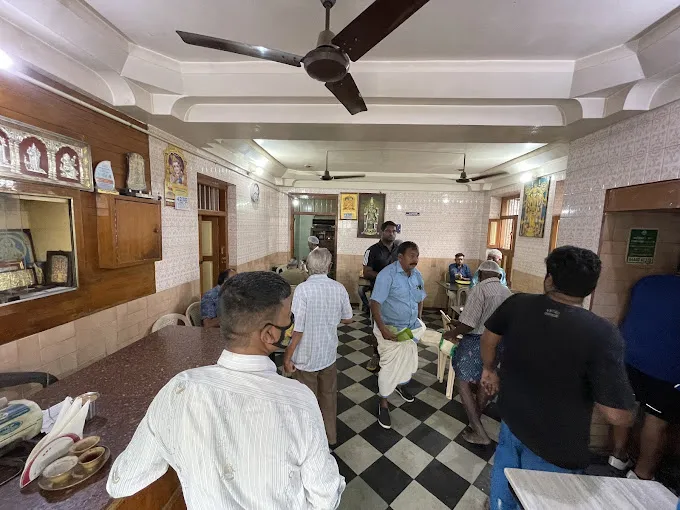 Image of: Sri Narayana Restaurant in Reserve Line 3