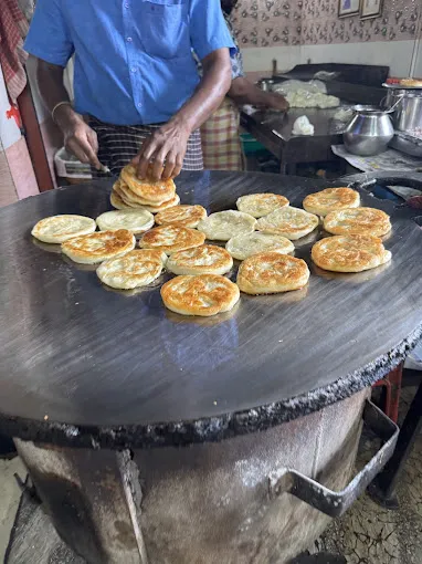 Image of: Suganya Parotta Kadai in South Gate 7