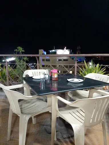 Image of: Surya Roof Top Veg Restaurant in Madurai 3
