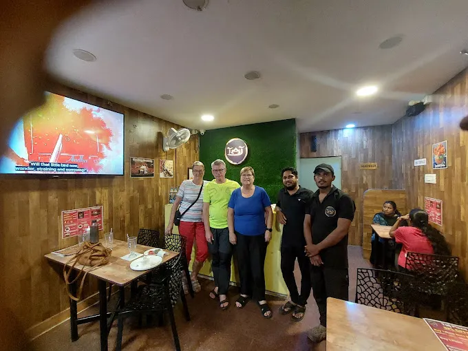 Image of: Taj Pizza in Kalavasal 5
