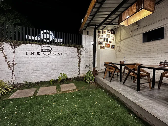 Image of: The Irish Cafe in Kk Nagar