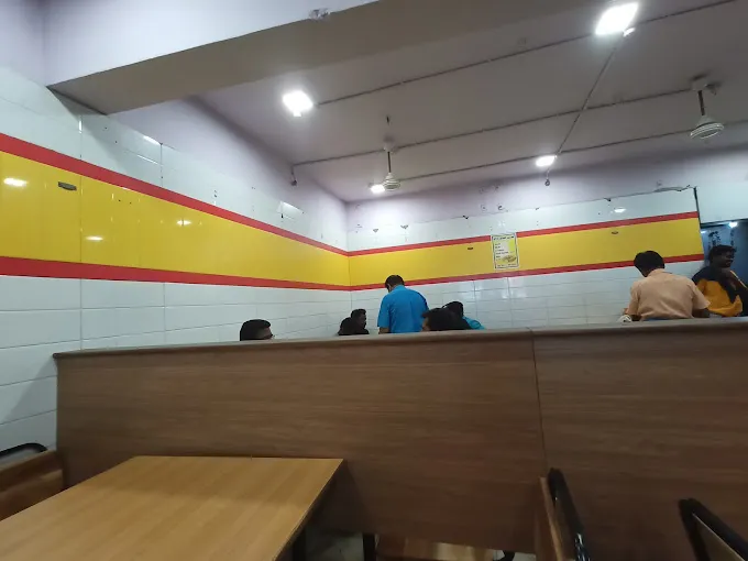 Image of: Vasan Tiffen Center Veg in Mahal
