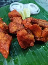 Image of: Veerakaliyamman Fish Stall in Vilangudi