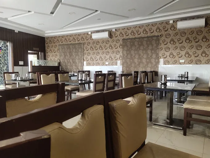 Image of: Vijaya Gardens Restaurant And Rooms in Madurai 3