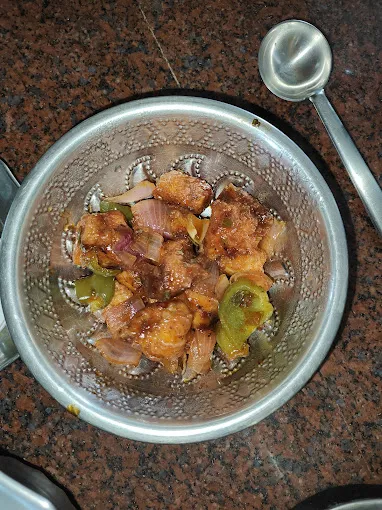 Image of: Vivyns Kitchen in Koodal Nagar 2