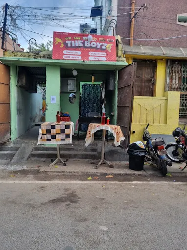 Image of: We Are The Boyz in Arappalayam