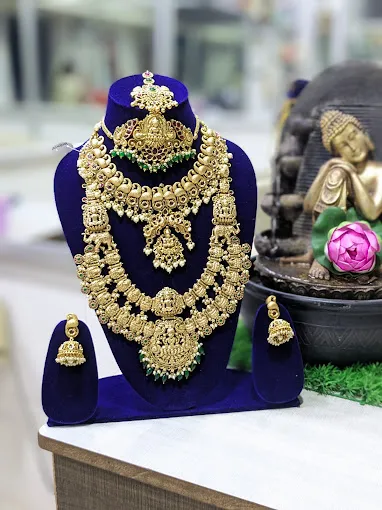 Image of: Abis Bridal Artistry Best Bridal Makeup in Thiru Nagar 4