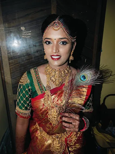 Image of: Arputham Beauty Parlour in Sellur 2