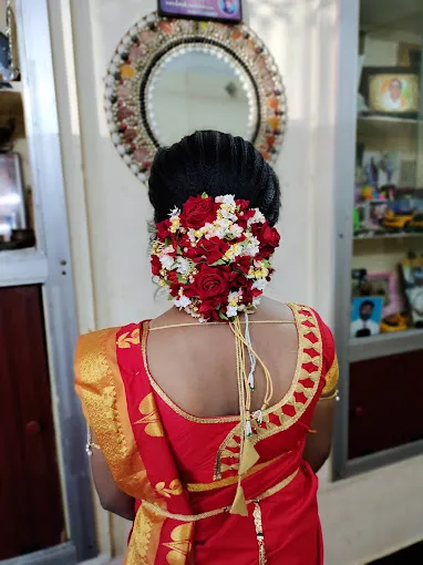 Image of: Blutenblatt Hair And Bridal Makeup in Madurai 3