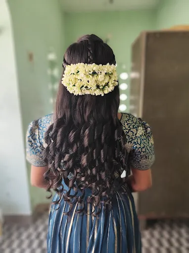 Image of: Chaarvi Priya Beauty Studio And Academy in Villapuram