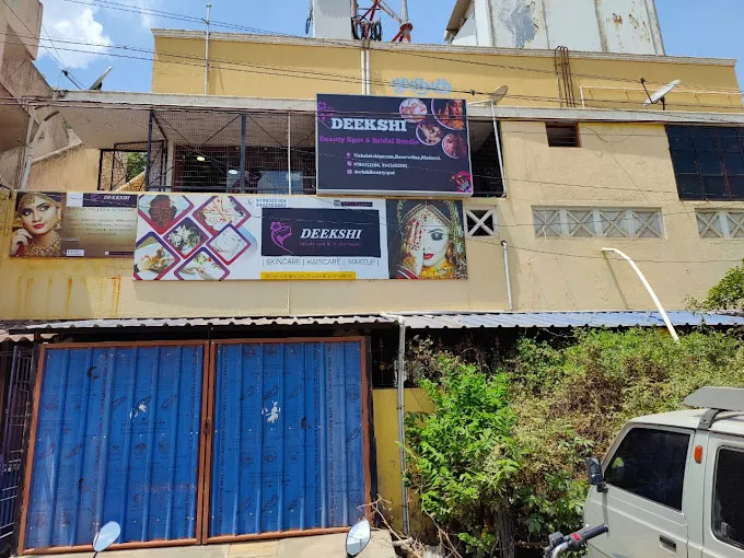 Image of: Deekshi Beauty Spot And Bridal Studio in Reserve Line 3