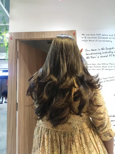 Image of: Essensuals Hairdressing By Toniandguy in Mahal