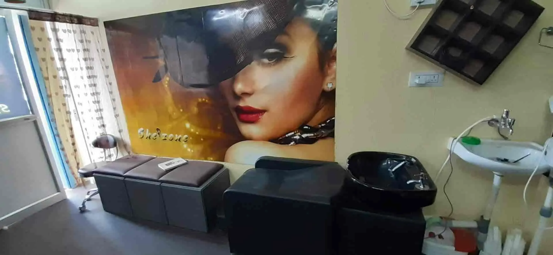 Image of: Facebook Salon Spa in Vilangudi