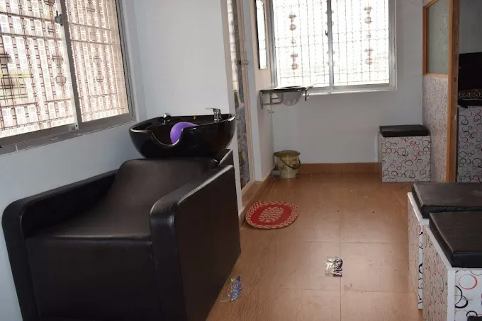 Image of: Fair N Glow Beauty Parlour in Vilangudi 3