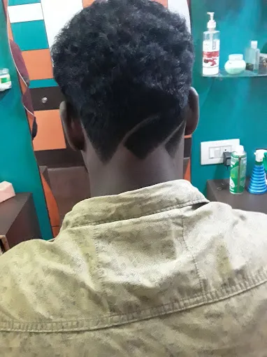 Image of: G Guna Saloon in Madurai