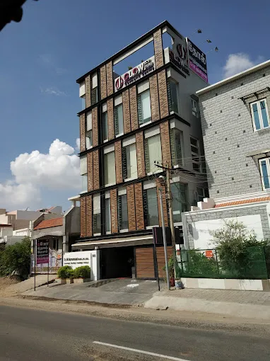 Image of: Glow Skin Clinic Cosmetic Centre in Kk Nagar